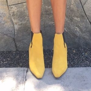 Zara women’s booties